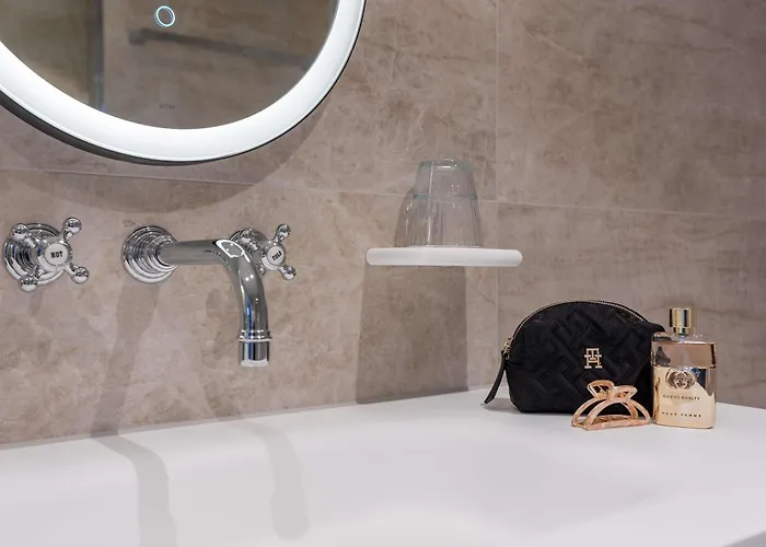 Hotel Maison Centrum - Handwritten Collection 5*