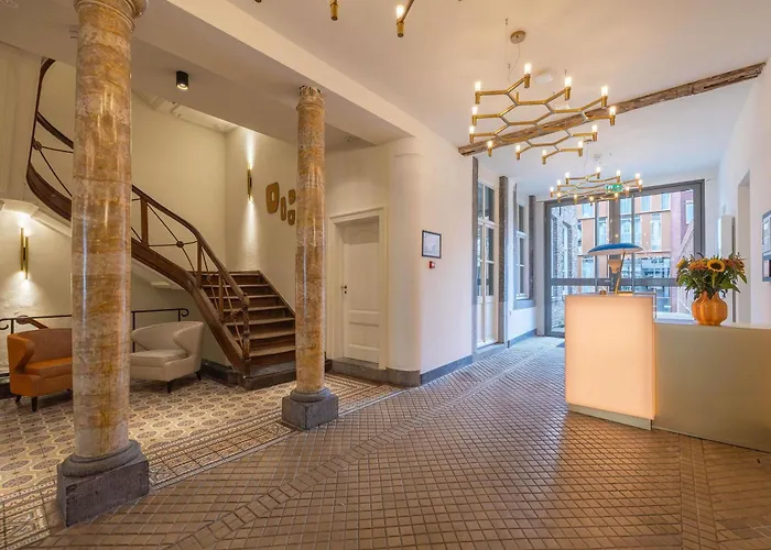 Maison Centrum - Handwritten Collection 5*