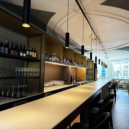 Maison Centrum - Handwritten Collection