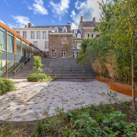 Maison Centrum - Handwritten Collection 5*