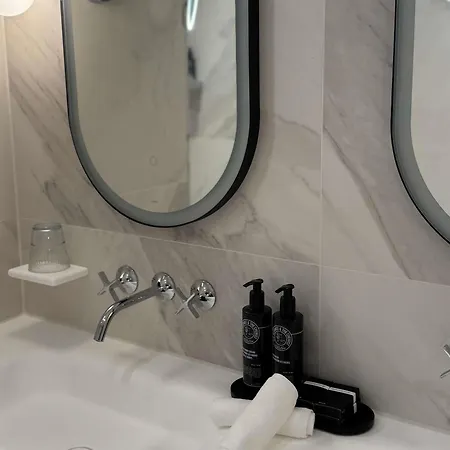 Maison Centrum - Handwritten Collection 5*