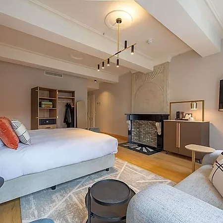 Maison Centrum - Handwritten Collection 5*