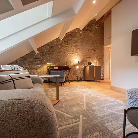 Maison Centrum - Handwritten Collection Hotel 5*