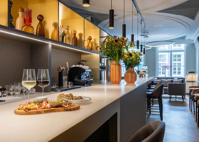 Maison Centrum - Handwritten Collection 5*