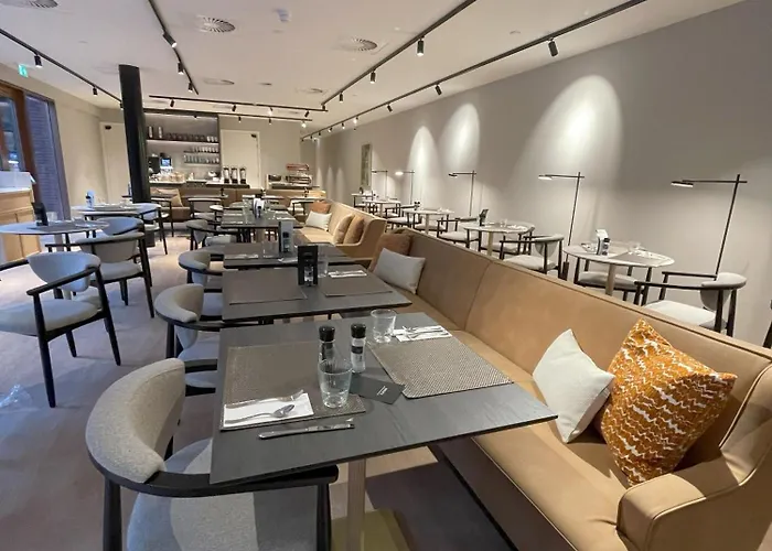 Maison Centrum - Handwritten Collection 5* 마스트리흐트